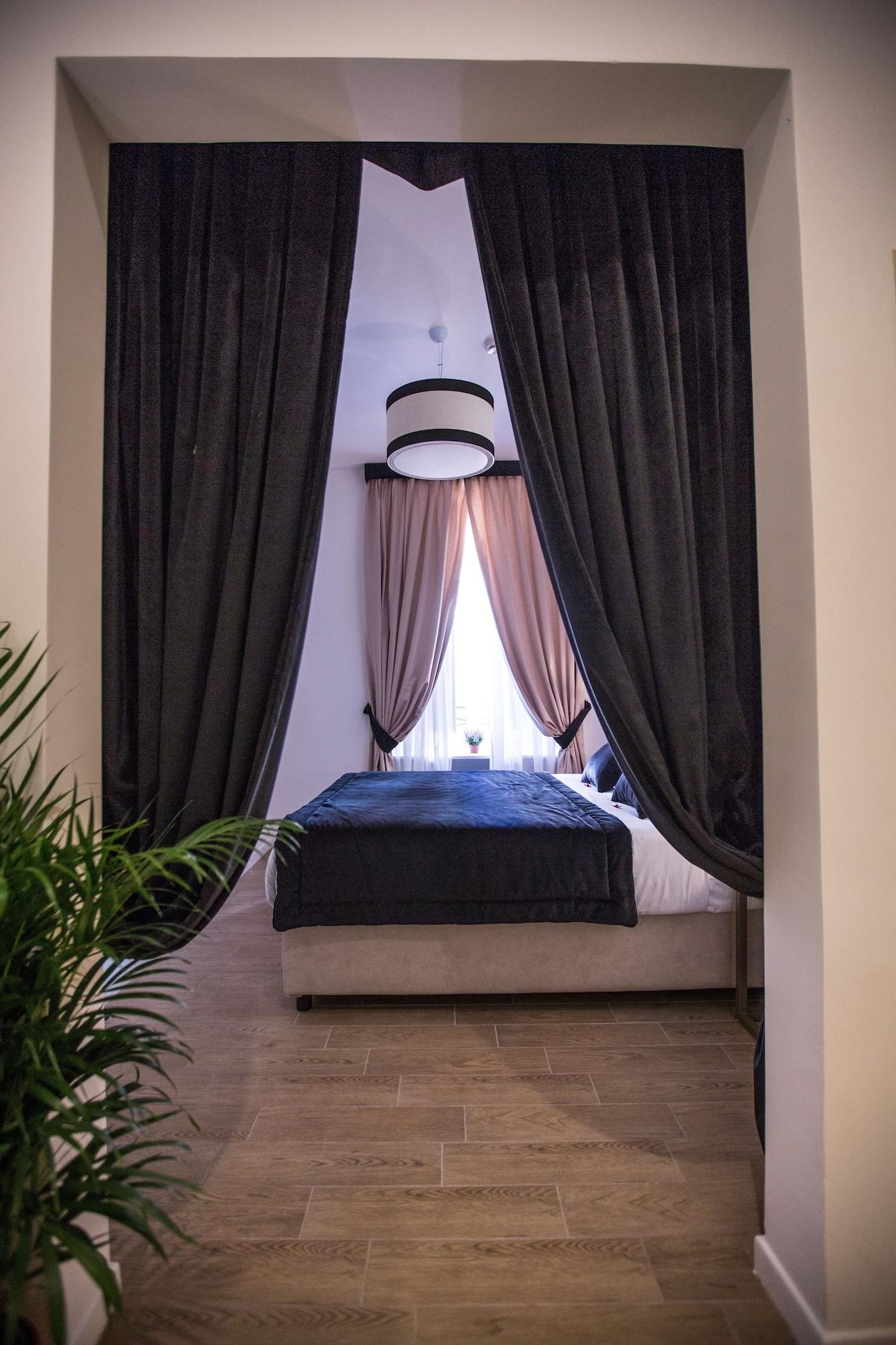 Chic & Town Luxury Bed and breakfast Roma